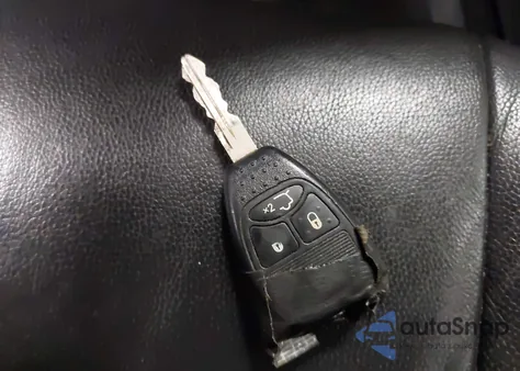 2012 Jeep Liberty Sport z USA, uszkodzony, nr VIN 1C4PJMAK5CW172402